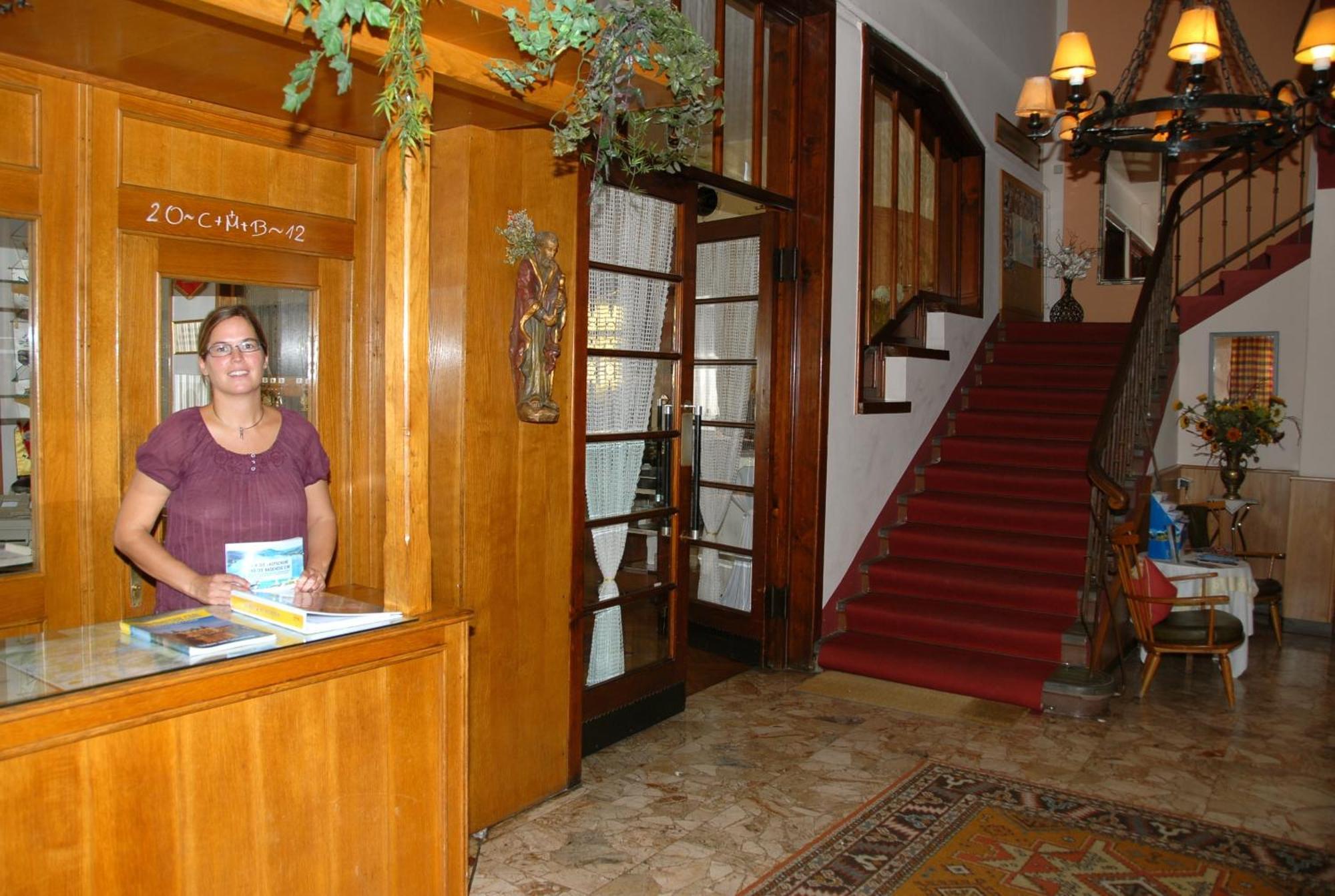 Hotel Velden Bacherlwirt Velden am Woerthersee Ngoại thất bức ảnh