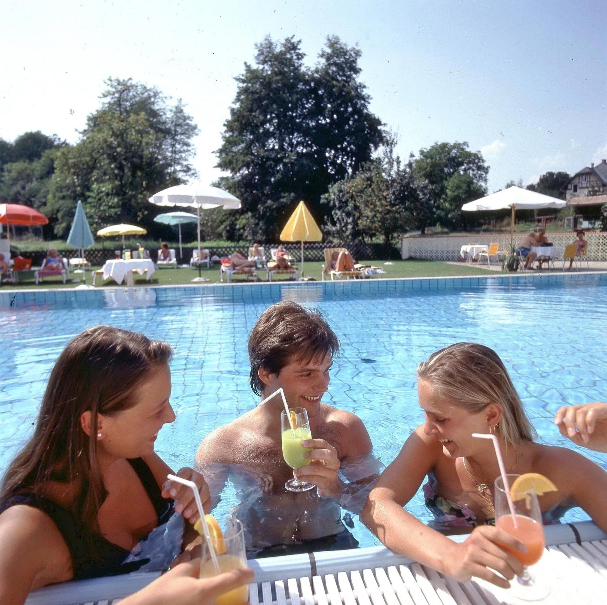 Hotel Velden Bacherlwirt Velden am Woerthersee Ngoại thất bức ảnh